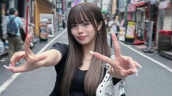 おさき 胸元まであった髪をバッサリカット！かわいすぎるイメチェンショットに「超美しいオーラ放ってる！」と絶賛の声