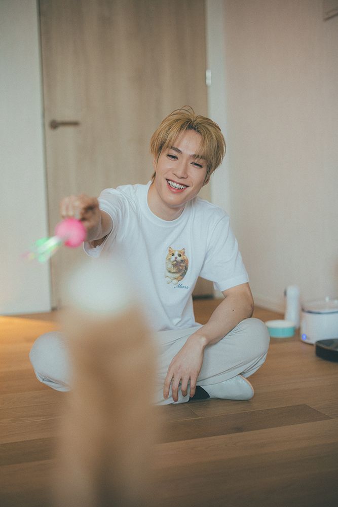 THE RAMPAGE・藤原樹 愛猫とのフォトブックにご満悦「うちのマースが一