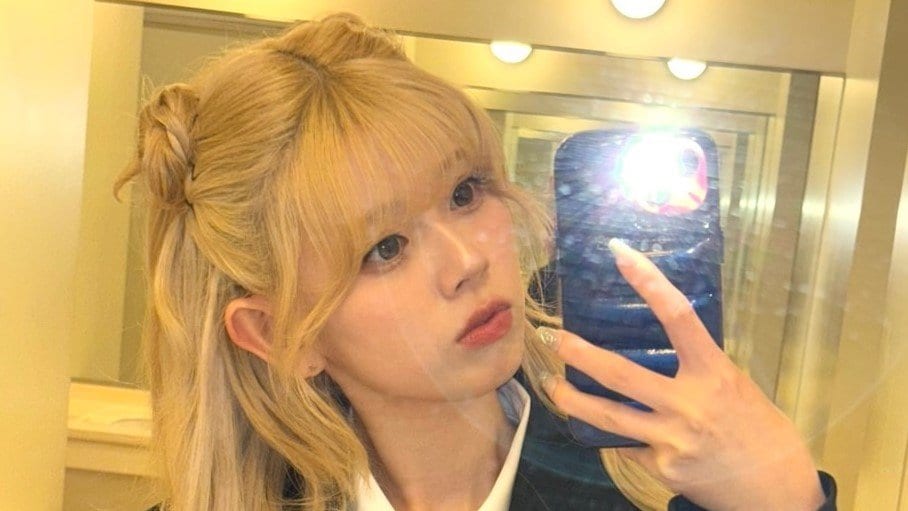 NiziU・RIKU 金髪×制服の“ギャル姿”に「もう天使にしか見えない」と
