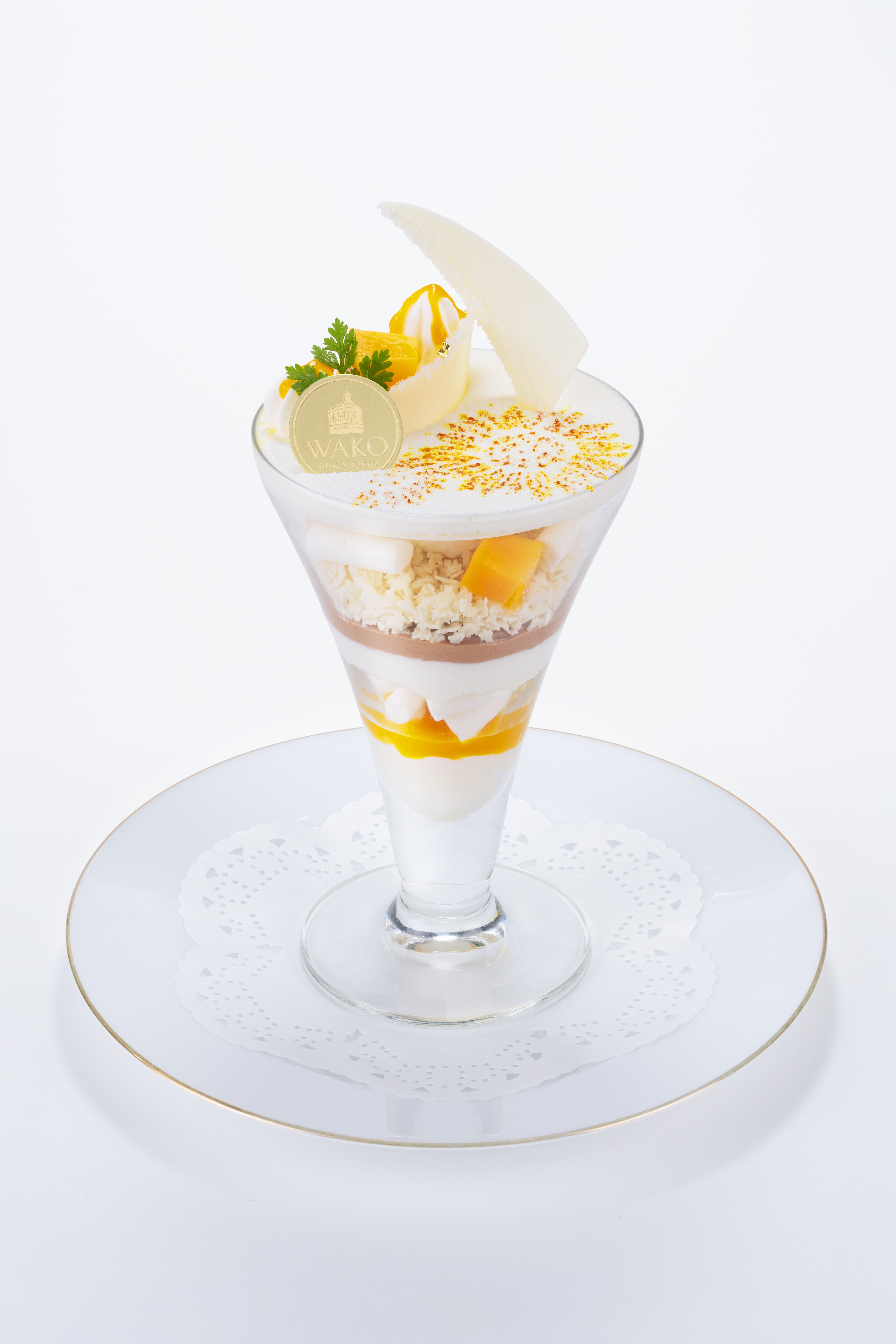 銀座・和光】四季を味わうチョコレートパフェ「SHIKIパフェ」に夏を