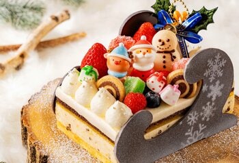 【京王プラザホテル八王子】サンタクロースを描いた家族向けケーキや限定50台のプレミアムケーキクリスマスケーキ・パウンドケーキ全8種を10月1日から予約開始