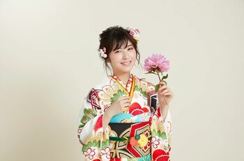 20歳の浜辺美波「状況が落ち着いたら、いろんなことにひとりで挑戦したい」