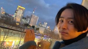 「誰かと思った」三宅健 雰囲気ガラリな前髪ありのイメチェン姿を公開！リラックスムード満点のおしゃべりショットに反響「新鮮！」「昔の剛くんの雰囲気を感じる」