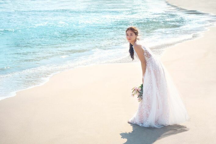 みちょぱ 華麗なウエディングドレス姿を披露「25歳までに結婚と出産を