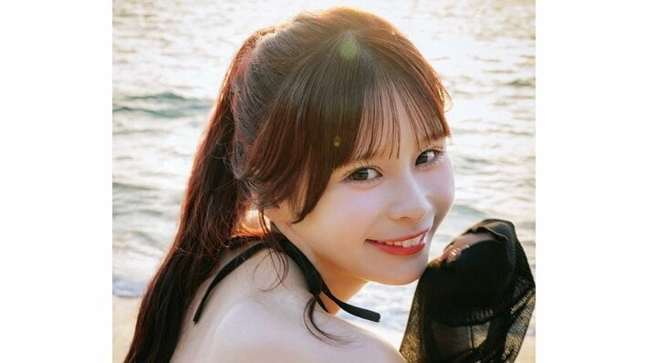【先行カット解禁】CANDY TUNE村川緋杏 色っぽい水着ショットや寝起きすっぴんカットも！グループ初のソロ写真集発売決定