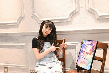 「台無しが1番面白い」驚異の芸人・いおり！ “ワールド”全開なアニメ作品が完成