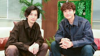 渡邊圭祐＆小関裕太 大反響“ふたり旅”の生配信トークイベントに密着＆インタビュー！次にふたりで行きたいのは？