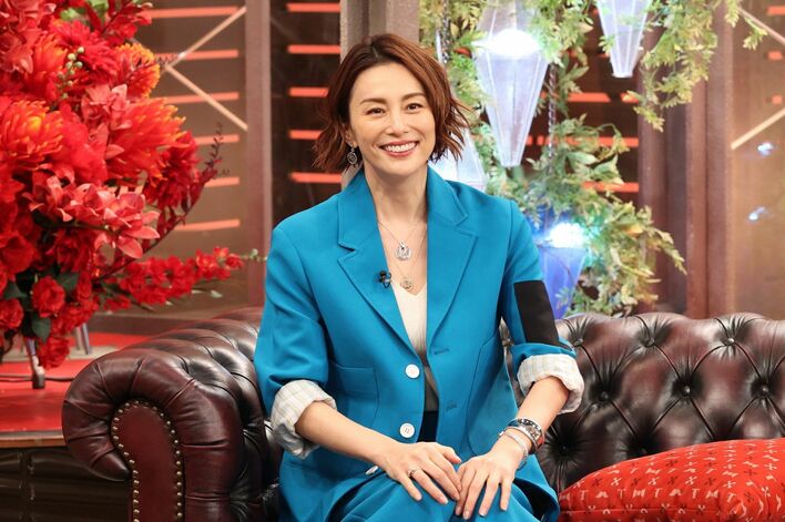 社長となった米倉涼子の素顔を親友・松岡昌宏が「女優の中で一番“女”」