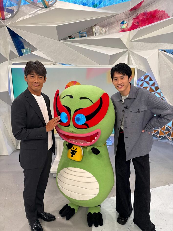 反町隆史＆杉野遥亮が電波ジャック！2人並んだオフショに