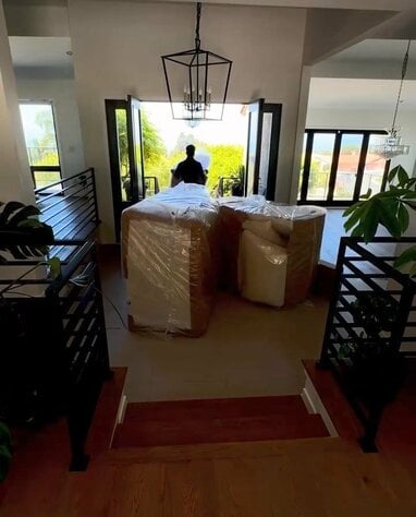 梨花 カリフォルニアのオシャレな自宅公開！広々とした白い空間に独特