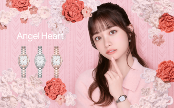 橋本環奈さんがブランドミューズの時計ブランドAngel Heart（エンジェルハート）はオフィスからプライベートまで幅広く活躍するトノー型の腕時計Innocent Timeシリーズ3型を全国で発売。