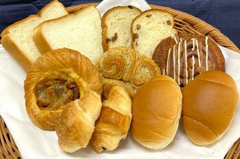 「エーキドーパン工場直売所　坂戸泉町店」開店一周年記念イベントを開催！　一部商品を特別価格で販売いたします