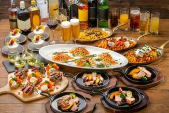 帰路を気にせず至福の「ホテル飲み」を。大人気の飲み放題付きディナーコース「燦（SAN）」と朝食ブッフェがセットになった宿泊プランを7月1日より提供開始