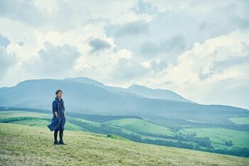 佐藤健が訪ねた熊本の記録を再び――震災後の人々とふれあい「答えのない未来について考えています」