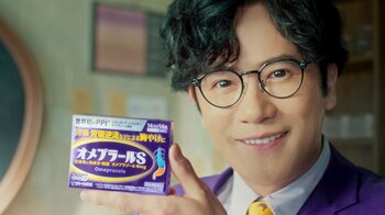 稲垣吾郎 街を歩いていても「オメプラール教授だ！」と言われるような役作りで教授に変身！こだわったのは「立てた小指の角度」