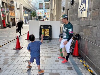 【香川オリーブガイナーズ】街全体がスタジアムに、大規模地域連携イベント「たかまつ元気DAY! 2025」に長嶺・松尾選手が参加