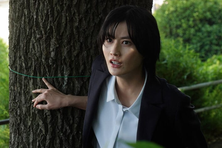 養護施設時代の親友・桜子（大後寿々花）が殺人？“家族”を知らず育った明日香（橋本愛）の過去＜『夫婦別姓刑事』第8話完全版＞
