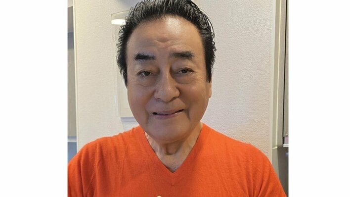 高橋英樹 秋感じる豪華朝食を公開!栗フランスパンや長ネギたっぷりの野菜スープなどボリューム満点に「健康必須の私です」