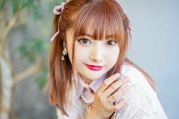 安斉かれん「酒断ちして挑みました」初の水着姿も“かれんっぽさ”全開！