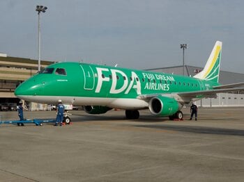 FDA　航空館boonの展示コーナーリニューアルを記念して4号機のパーツを寄贈しました