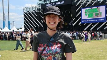 「めっちゃHANA笑」佐藤栞里 フェス初参戦で大はしゃぎ！大好きな楽曲のダンスを真似するご機嫌な姿に「上手に踊れてます！」「イケてる！」と反響
