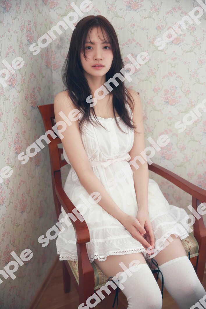 乃木坂46・金川紗耶の1st写真集に豪華W特典が登場 初ソロ写真集の未