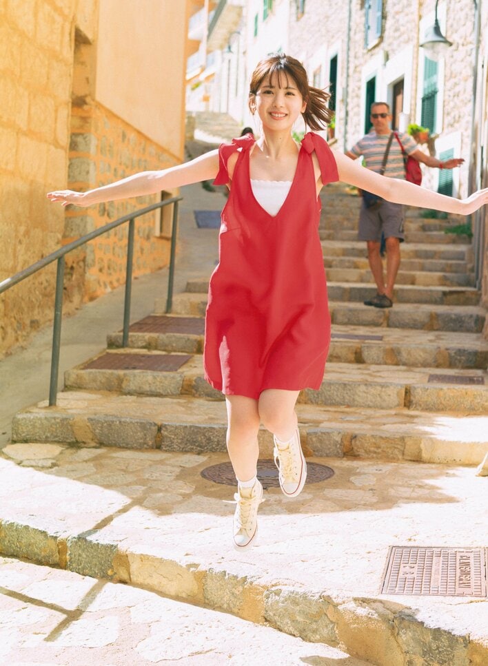 水着・ランジェリーにも初挑戦 乃木坂46・筒井あやめ写真集のラスト