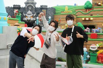 KAT-TUNがUSJへ！マリオカート対決＆ミニオンやスヌーピーに会って大はしゃぎ
