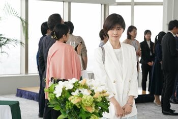 【場面写真追加】年齢も環境もまるで違う葵（内田有紀）と澄晴（寺西拓人） 2人はあるトラブルをきっかけに出会う…『ラストノート』第1話予告