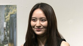 「ワォ」岡田圭右が祝福！ 娘・岡田結実(24)結婚へ「いつも満開の桜のような笑顔で私を支えてくれる彼」直筆文公開