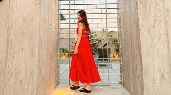 スザンヌ(37) プライベートプール＆サウナ満喫ショット公開！親子旅での宿泊施設が素敵すぎる「もはやこの世の楽園」