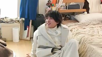 八木勇征が手足をバタバタ！かわいい“ダダっ子姿”に大反響『婚活1000本ノック』