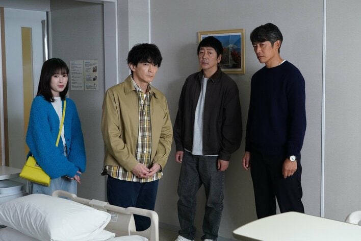 肇（大森南朋）が思い出す“ジェイソン”の記憶！明らかになるラムネ瓶に込めた創作の原点＜『ラムネモンキー』第3話完全版＞