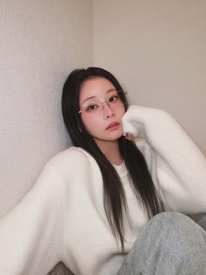 雰囲気変わった」重盛さと美 ばっさりヘアカットのイメチェン姿を公開
