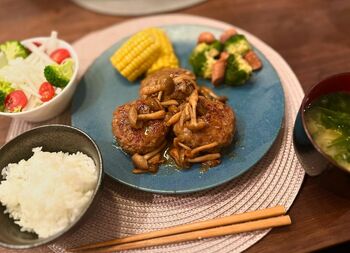 鷲見玲奈　“家庭的な夜ご飯”を公開「ご飯考えるのしんどい…」母親あるあるにママたちから共感の嵐！