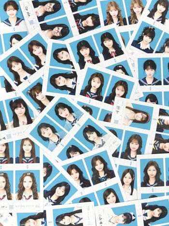 「彼氏がsejuの証明写真を持っていたらどう思う？」なえなの・長浜広奈・時田音々などの大バズりブロマイド第2弾！sejuメンバー19名が昭和・平成スタイルに