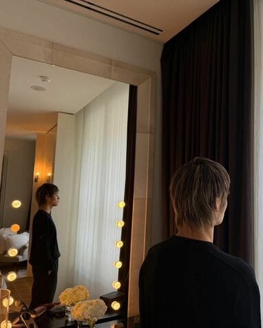 まって好き！」窪田正孝 ロンドンでの自撮り写真披露 魅力あふれる最新