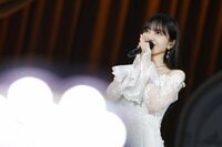 松本潤&有村架純が“娘”乃木坂46久保史緒里の卒コンにVTR出演！古田新太や平祐奈など豪華さが話題に【手紙全文】