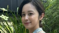 久慈暁子 生後1ヵ月の我が子の性別を初公表！ベビーカー越しに見せた優しい笑顔に「ママの顔になってきましたね」