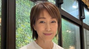 高島礼子 まさかの“バッグにタコ”入れた衝撃ショットを公開！“いつになく真剣な表情”で焼き具合をチェックする姿も「思わず笑ってしまいました」