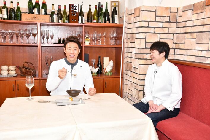 松岡修造 別府湾の旨みが凝縮された“スープ・ド・ポワゾン”に「トレビア～ン！」
