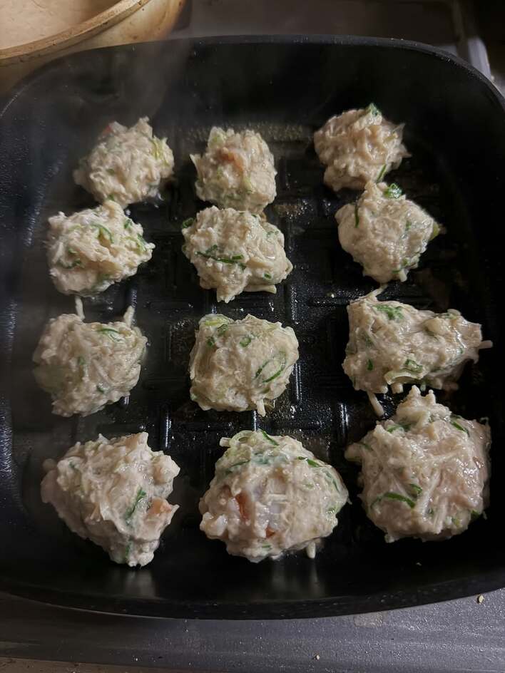 【画像7枚】「最近ハマりにハマってる」丸山桂里奈が2歳娘のために手作りした作り置きメニューを見る