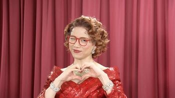 山崎育三郎 主演ミュージカル「トッツィー」の舞台裏に密着！25秒の神業早着替え＆未公開インタビュー