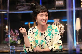 剛力彩芽の恋愛がらみの衝撃的なカンペ登場に、松本人志「なに宣言！？」