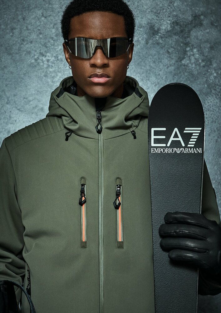 【EA7 エンポリオ アルマーニ】スキー＆スノーボードウエア登場