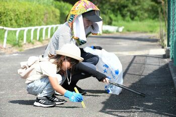 三重県住みます芸人と「こものプロギング」健康と環境保全の融合