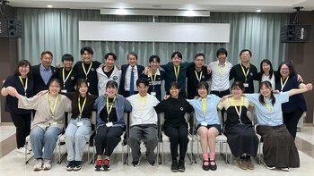 全国の大学生8名と北海道北竜町の若い世代6名が、6日間の対話から「離れてもつながり続けられる町」になるための3つの仕組みを提案