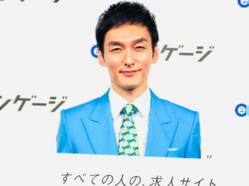 草彅剛　自虐発言で爆笑会見「慎吾ちゃんや吾郎さんなら輝いちゃうけど、このトーンを出せるのは僕しかいない！」
