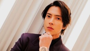 山下智久 教習所での“レベチ”な証明写真を公開！無加工でも完璧な“彫刻