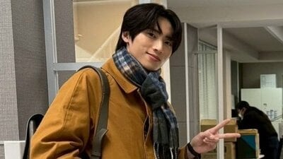 【全身写真あり】INI・許豊凡の"退勤ショット”に「御曹司みたいでかっこいい！」「完全に好きです」とキュン！『ヤンドク！』